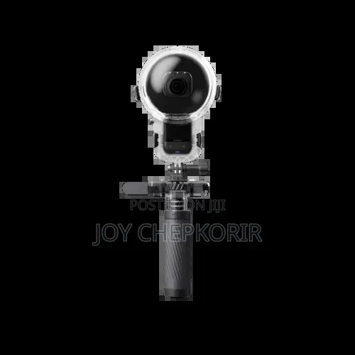 Insta360 Dive Buddy Is a Specialized Underwater Accessory