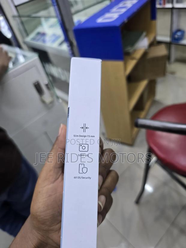 New Samsung Galaxy A17 256 GB Blue - thumbnail 2