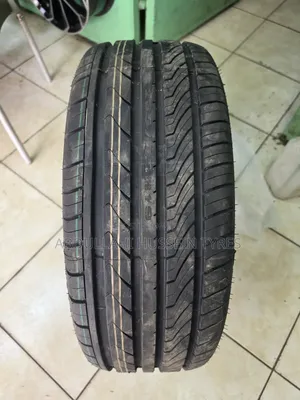 235/45 R19 Torque