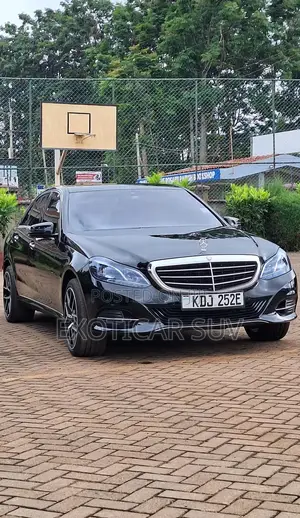 Mercedes-Benz E250 SV Premium 2014 Black