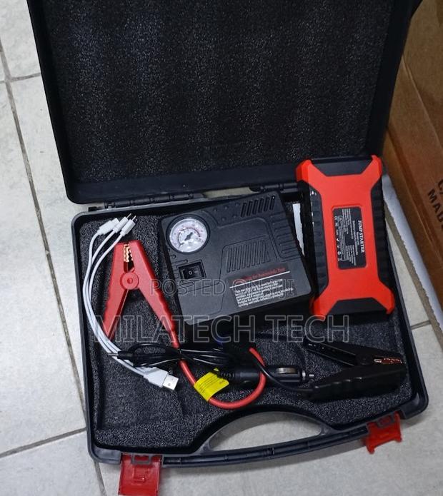 Jump Starter With Multi Usb Charging - main view