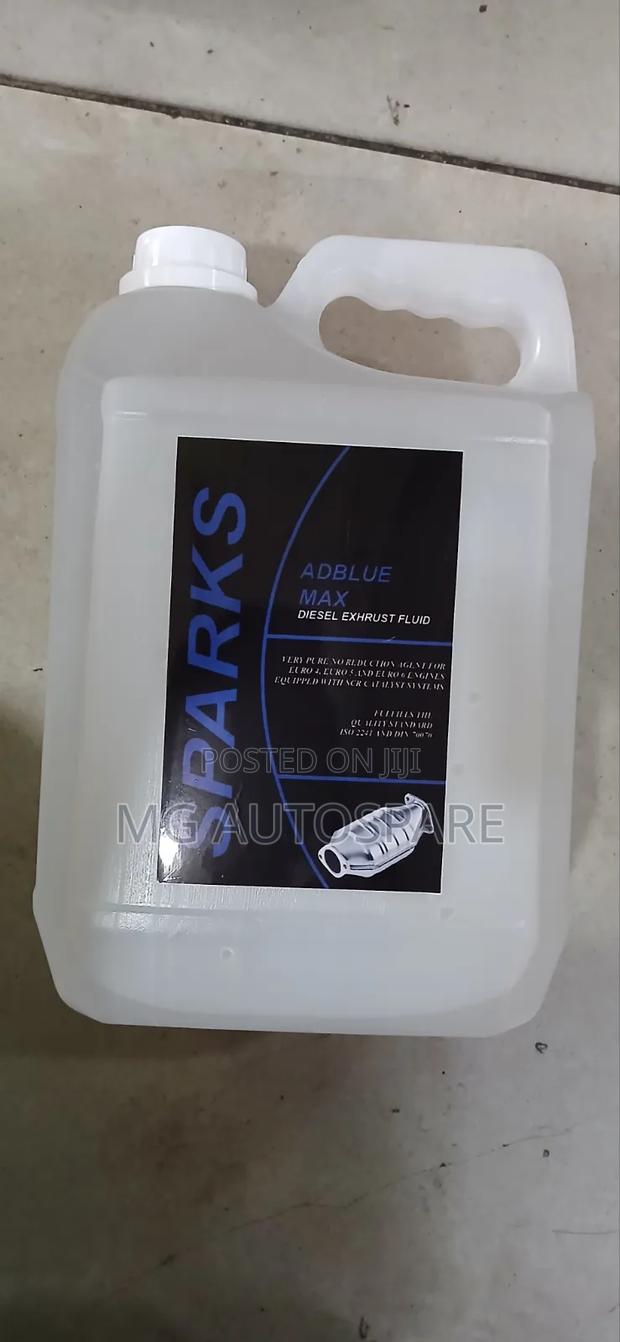 5 Liters Adblue Max