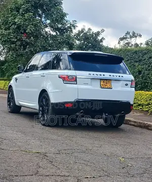 Land Rover Range Rover Sport SE 4dr SUV 4WD (3.0L 6cyl S/C 8A) 2014 White