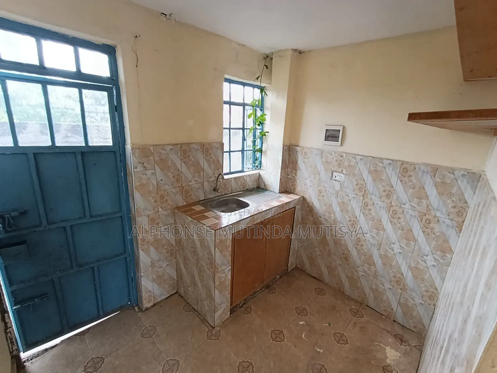 Kangundo Rd - Joska - Mutalia Hse for Sale.