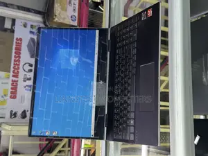 Laptop HP Envy 15 8GB AMD Ryzen 5 SSD 256GB