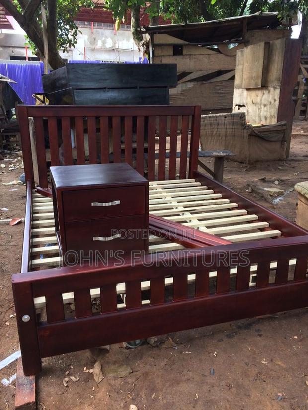 Brown Mahogany Bed 5x6