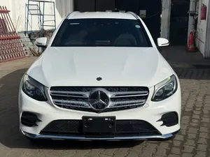 Mercedes-Benz GLE-Class 2020 Off white