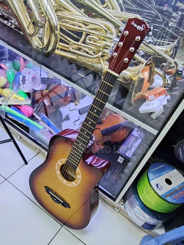 Happy Acoustic 38 - main view