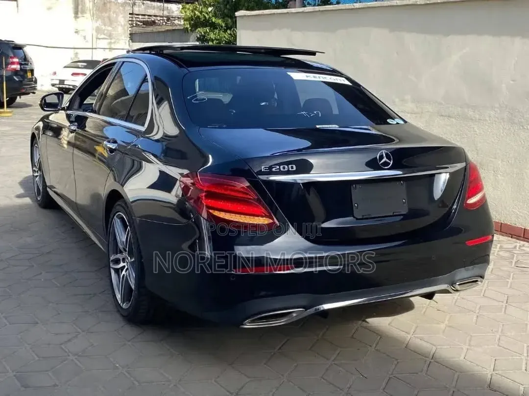 Mercedes-Benz E200 2020 Matt Black