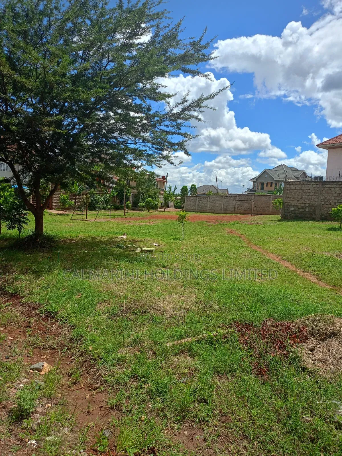 Distress Sale! 1/8 Acre Plot in a Gated Estate Off Thika Superhighway