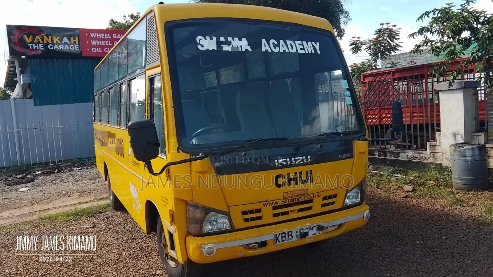 Isuzu NQR 2008 Yellow
