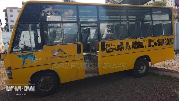 Isuzu NQR 2008 Yellow - thumbnail 3