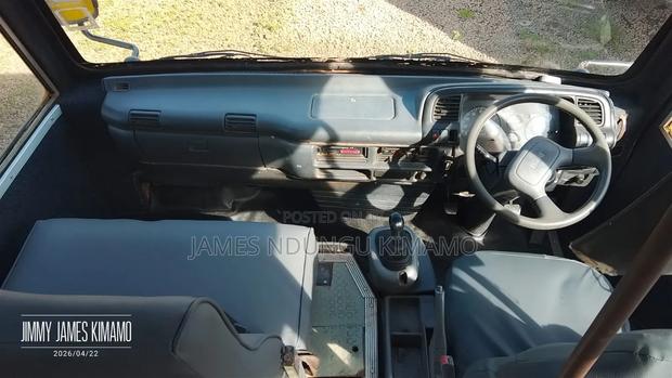 Isuzu NQR 2008 Yellow - thumbnail 6