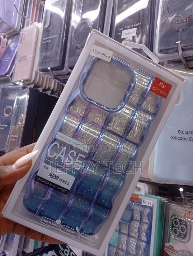 iPhone 15 Pro Max "Puffer" or "Cube" Style Braided Pattern Phone Case - thumbnail 2