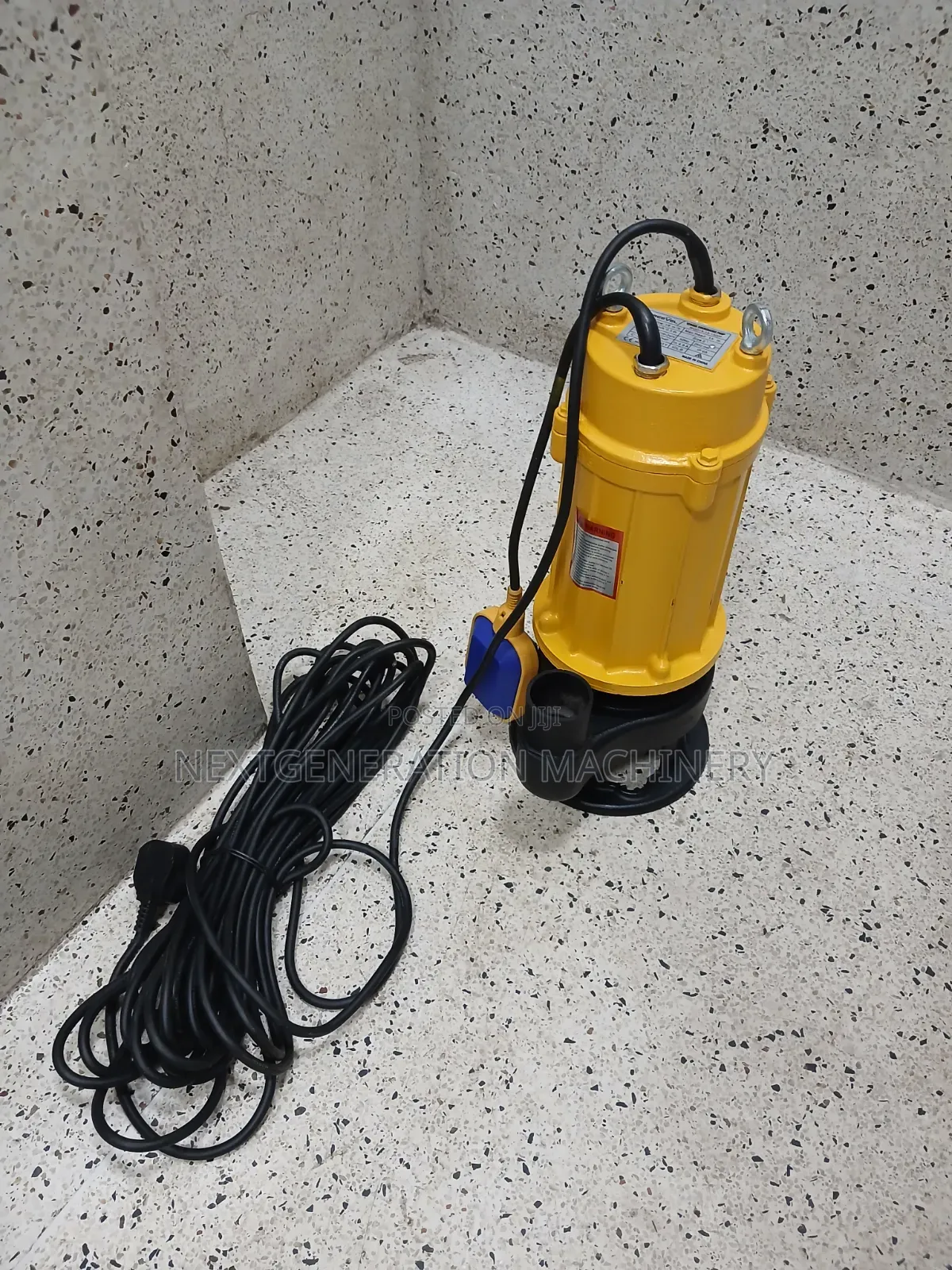Freevel Submersible Water Pump