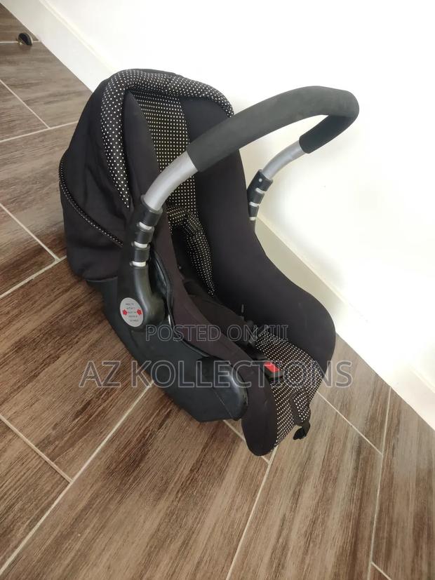 Baby Infant Car Seat / Carrier – Good Condition | Nairobi