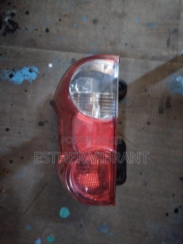 Nissan Nv 200 Backlights