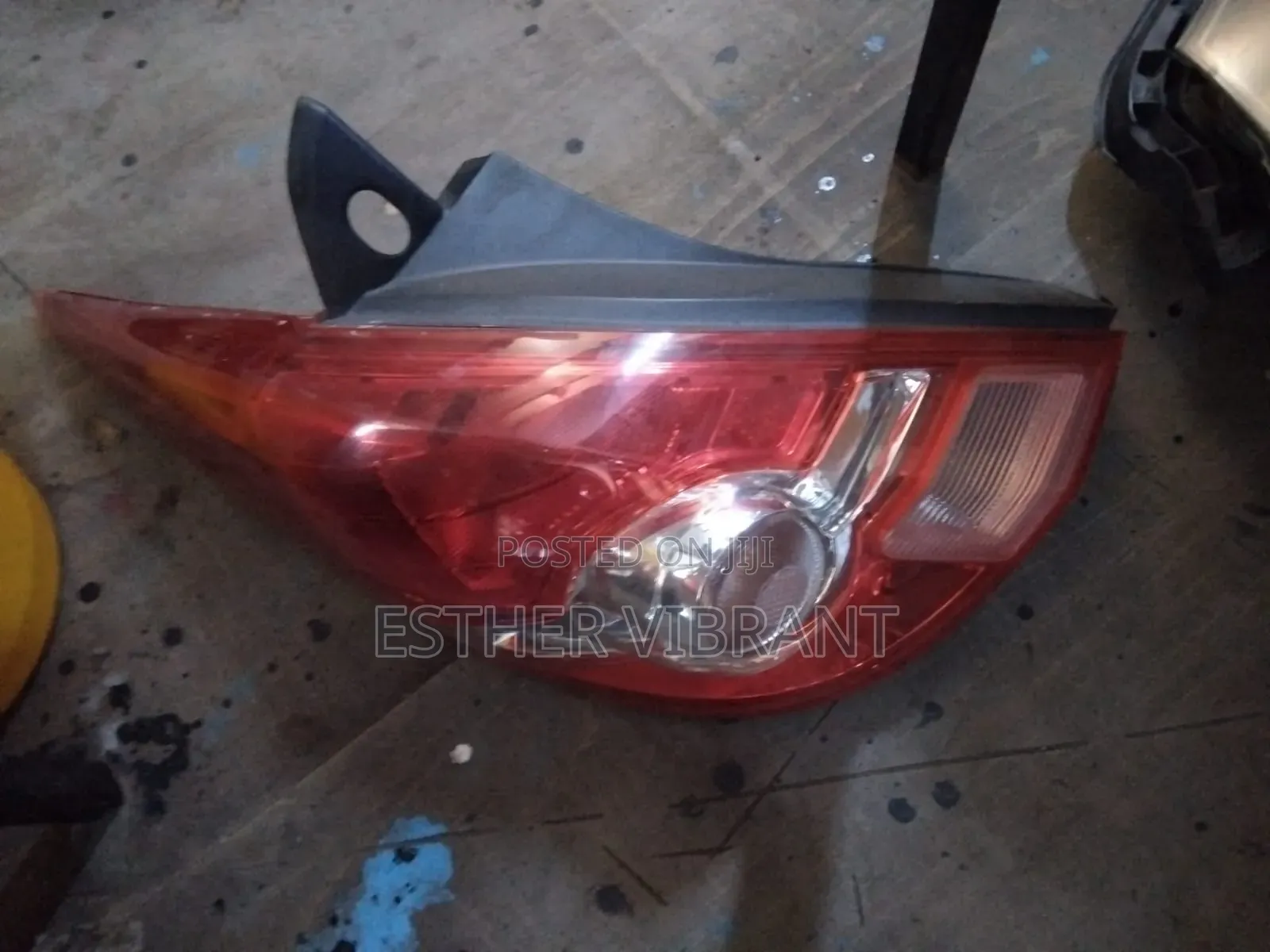 Nissan Tiida 2010 Backlights