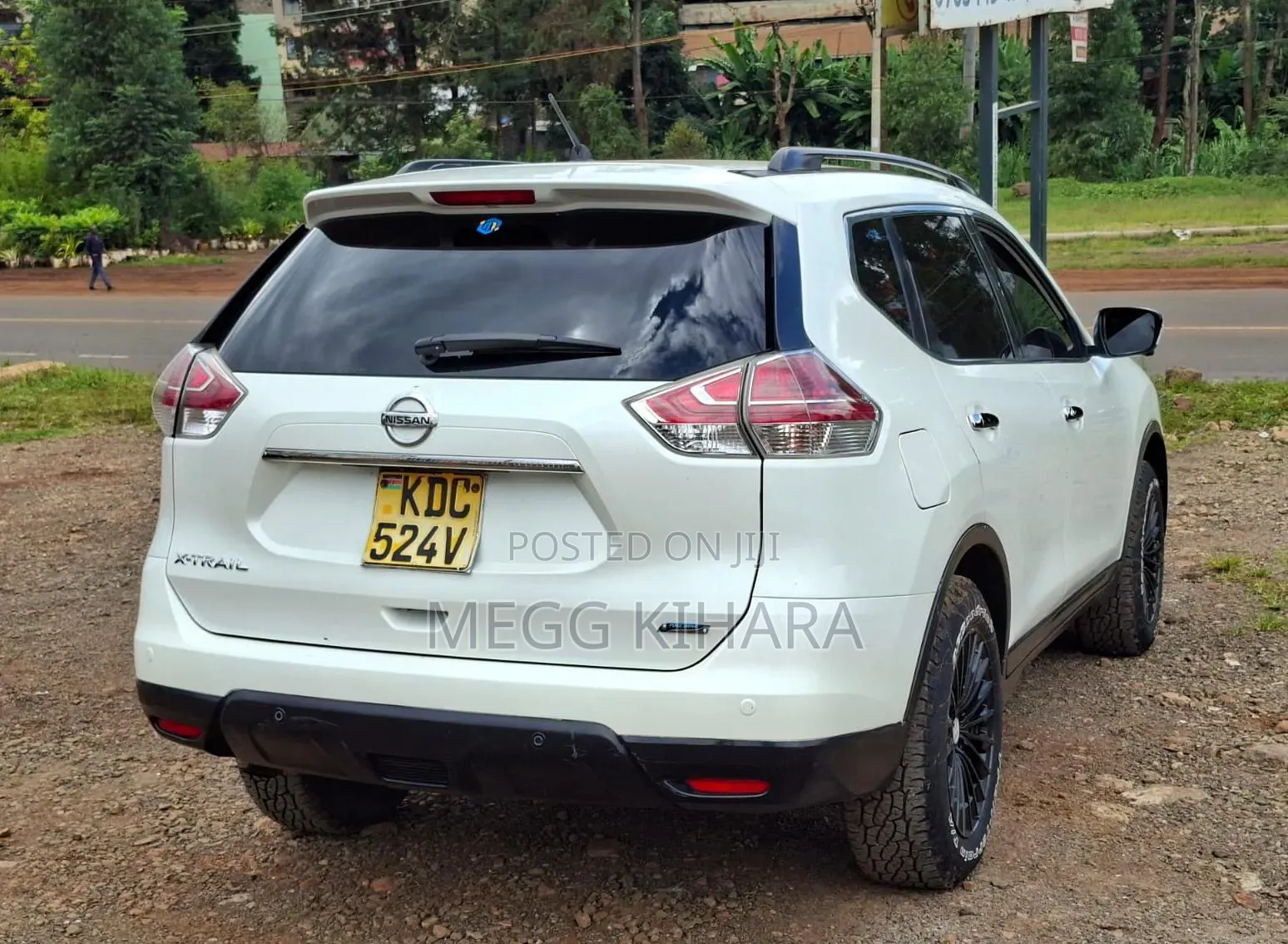 Nissan X-Trail 2.0 Petrol FWD 2014 White