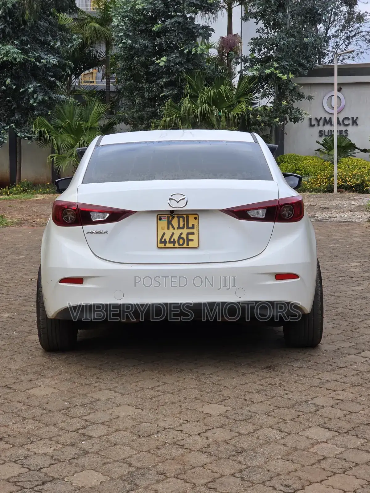Mazda Axela 2016 White