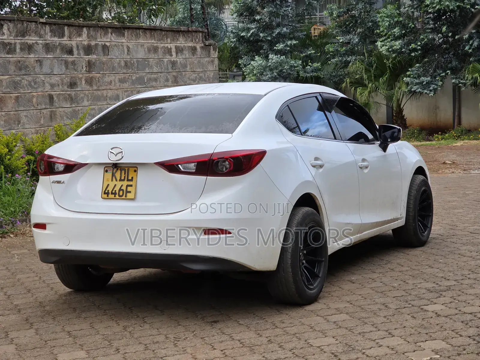 Mazda Axela 2016 White