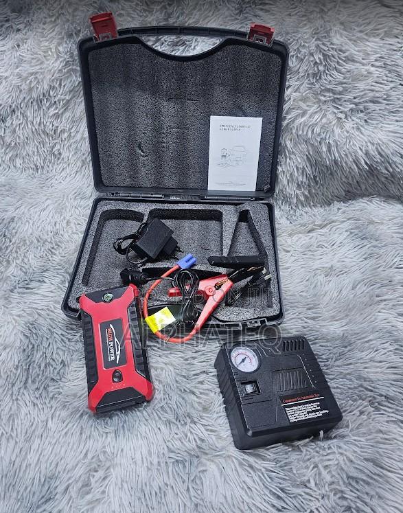 Car Jump Starter With Compressor for Emergency Use