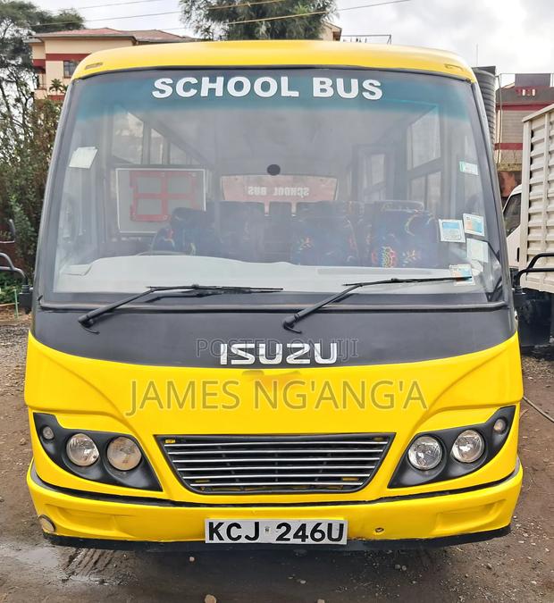 Isuzu NQR 2016 Yellow - thumbnail 2