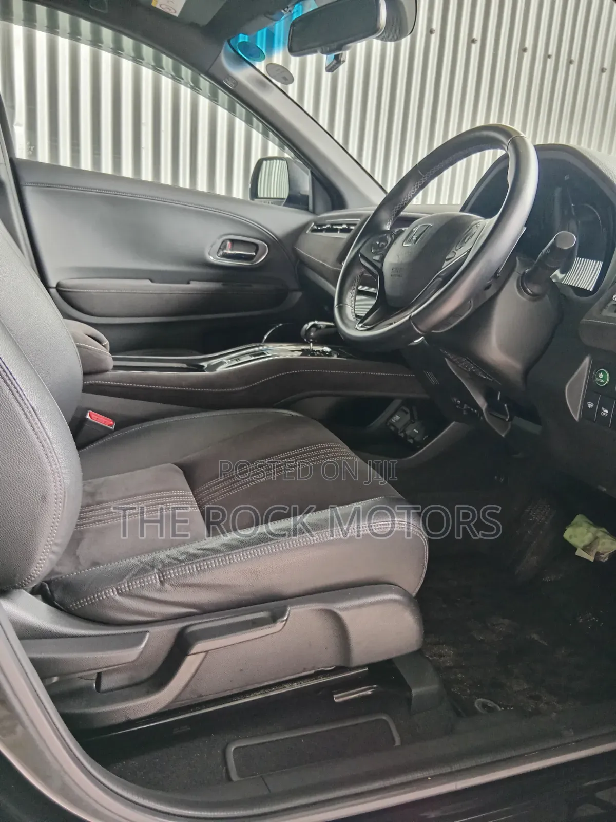 Honda Vezel 2019 Black