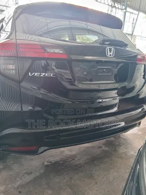 Honda Vezel 2019 Black