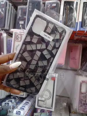 Samsung Galaxy A05 Luxury Diamond Cut Geometric Case