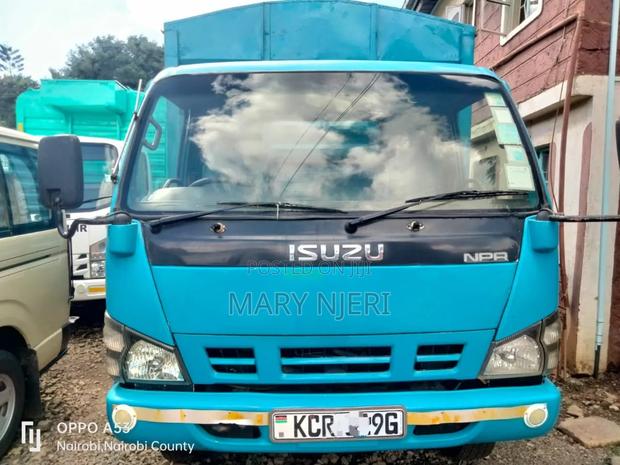 Isuzu NPR Truck,2018 Model - thumbnail 2