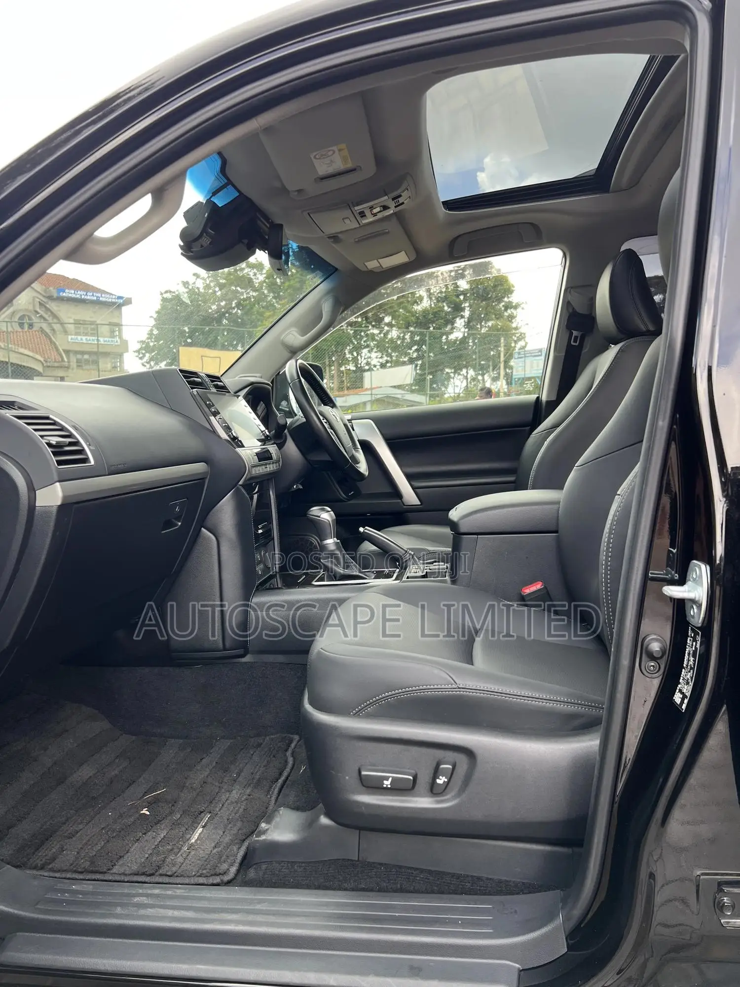 Toyota Land Cruiser Prado 2.8 2021 Black