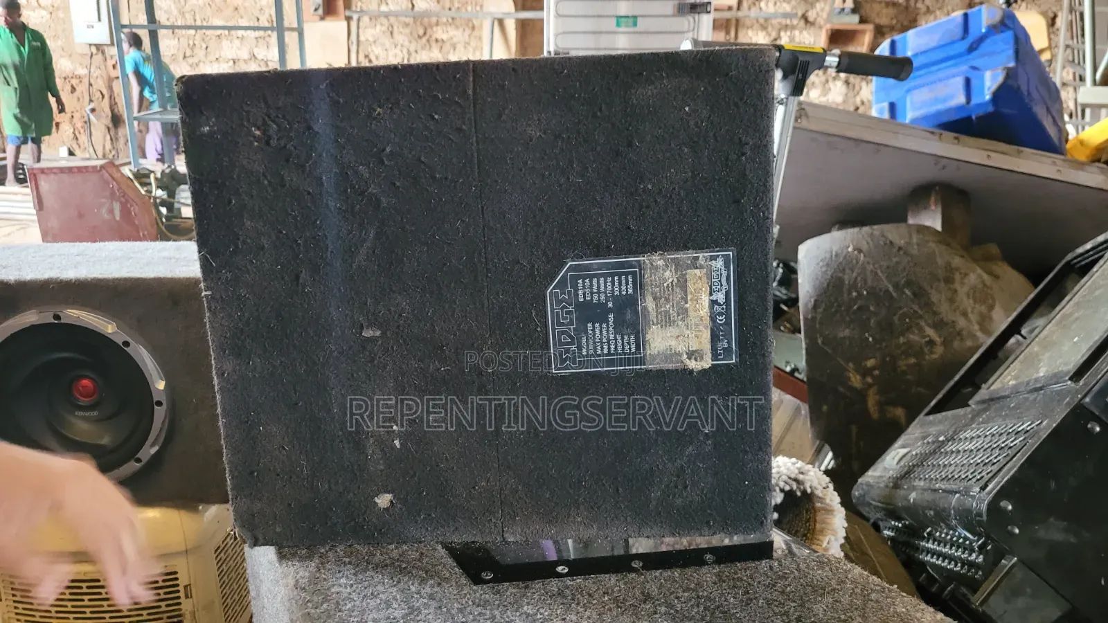 Double Speaker With Built-in Amplifier