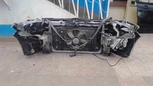 Toyota Auris 2005 Nosecut