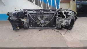 Toyota Auris 2005 Nosecut