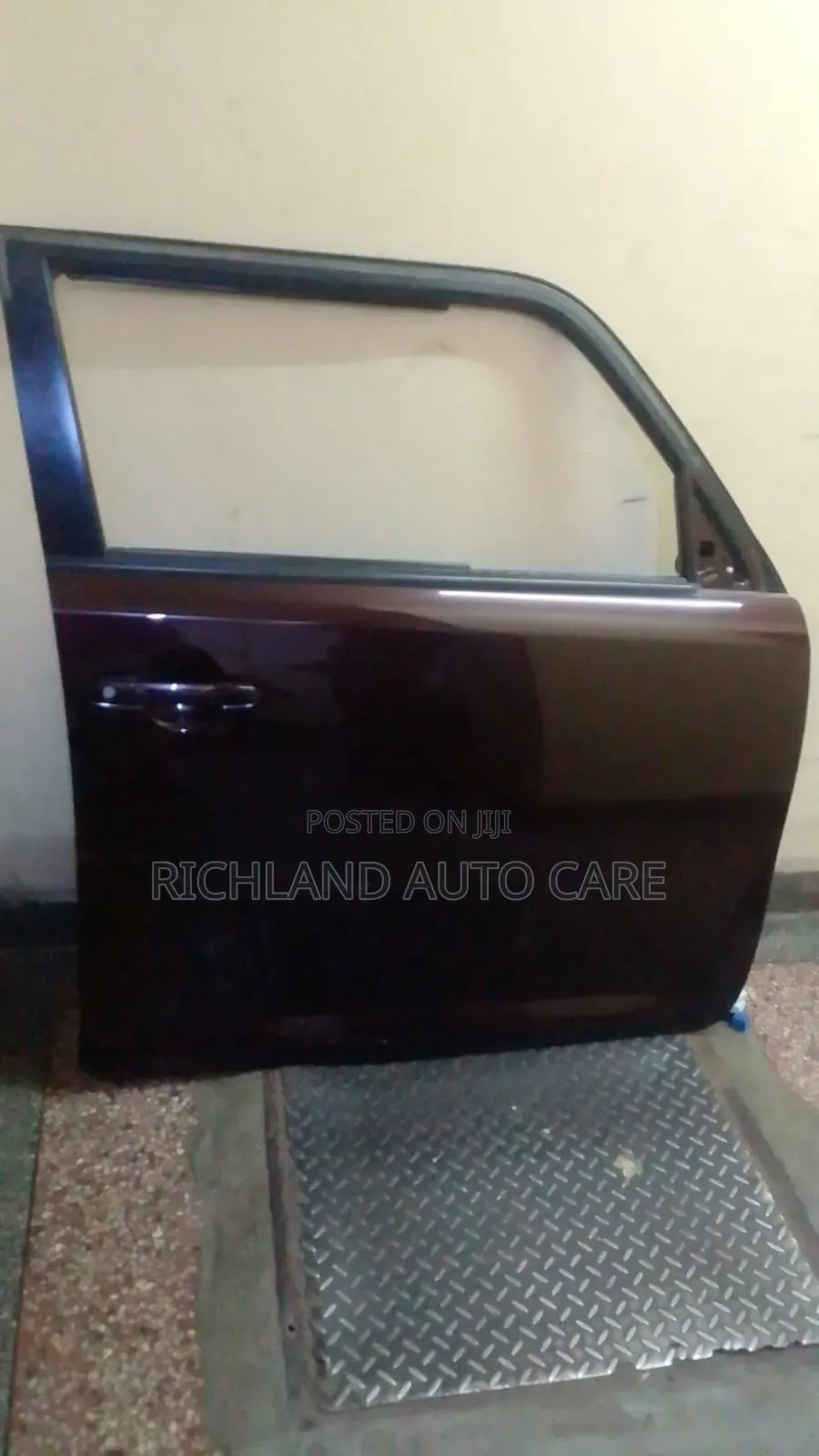 Front Door Toyota Rumion Right