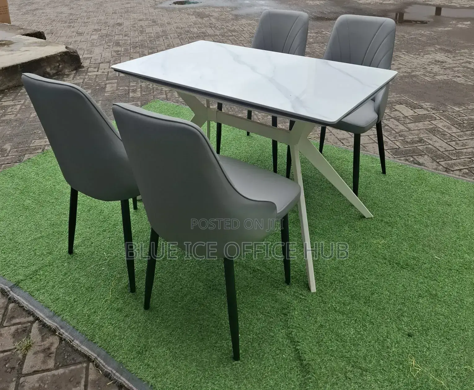 Modern 4 Seater Dining Set