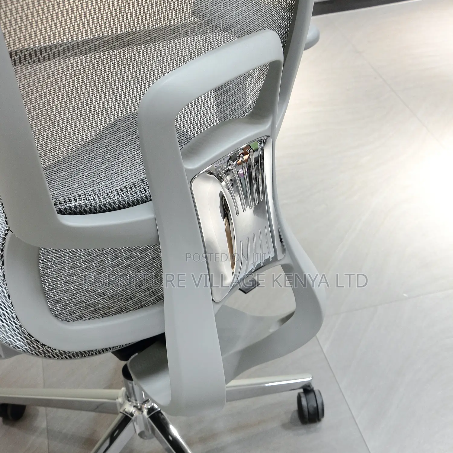 White Swivel Ergonomic Desk Chair With Footrest