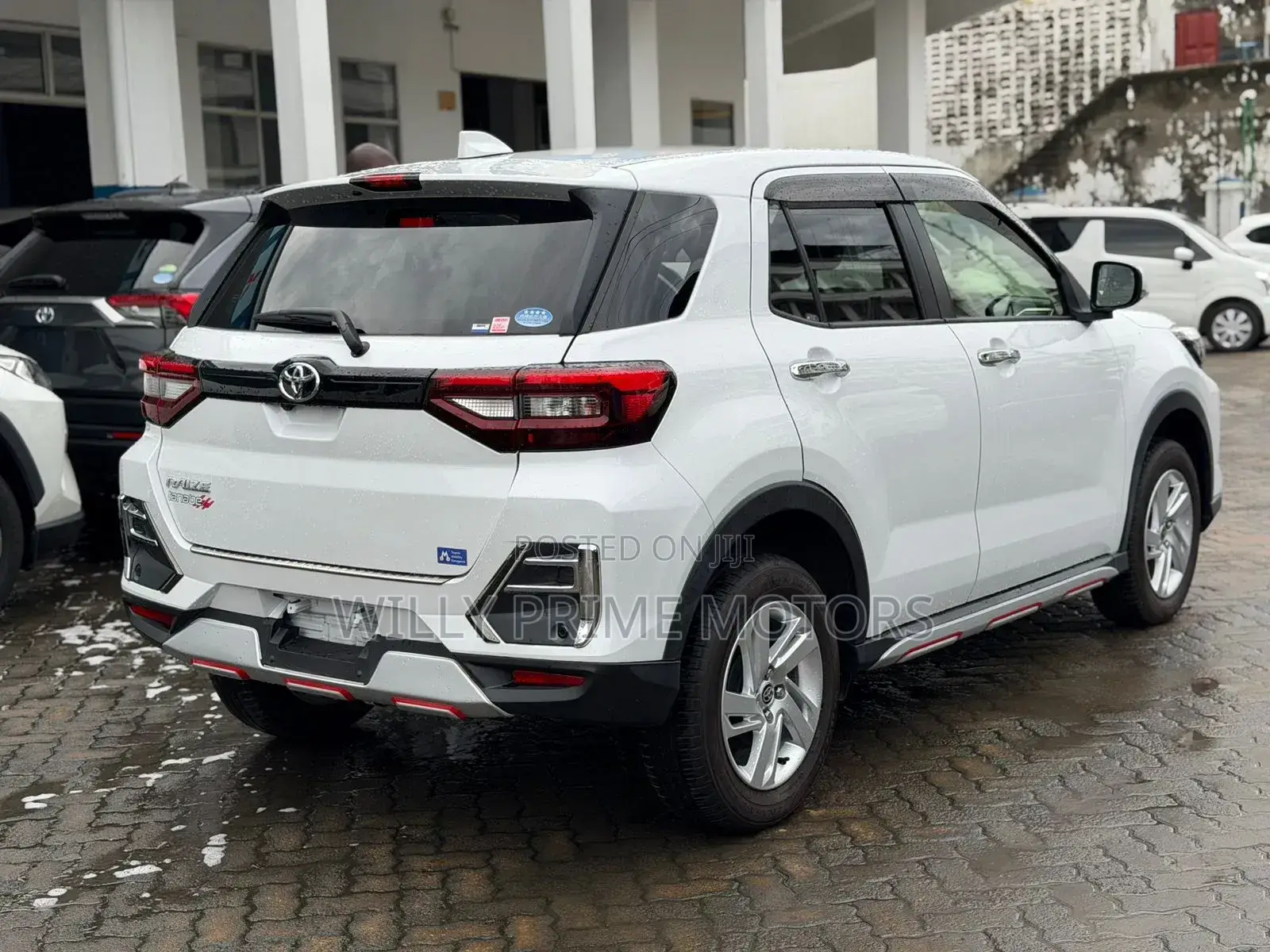 Toyota Raize 1.0 AWD 2020