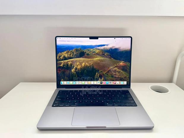 Laptop Apple MacBook Pro 2023 M2 Pro 14-inch 16GB Apple M2 SSD 512GB