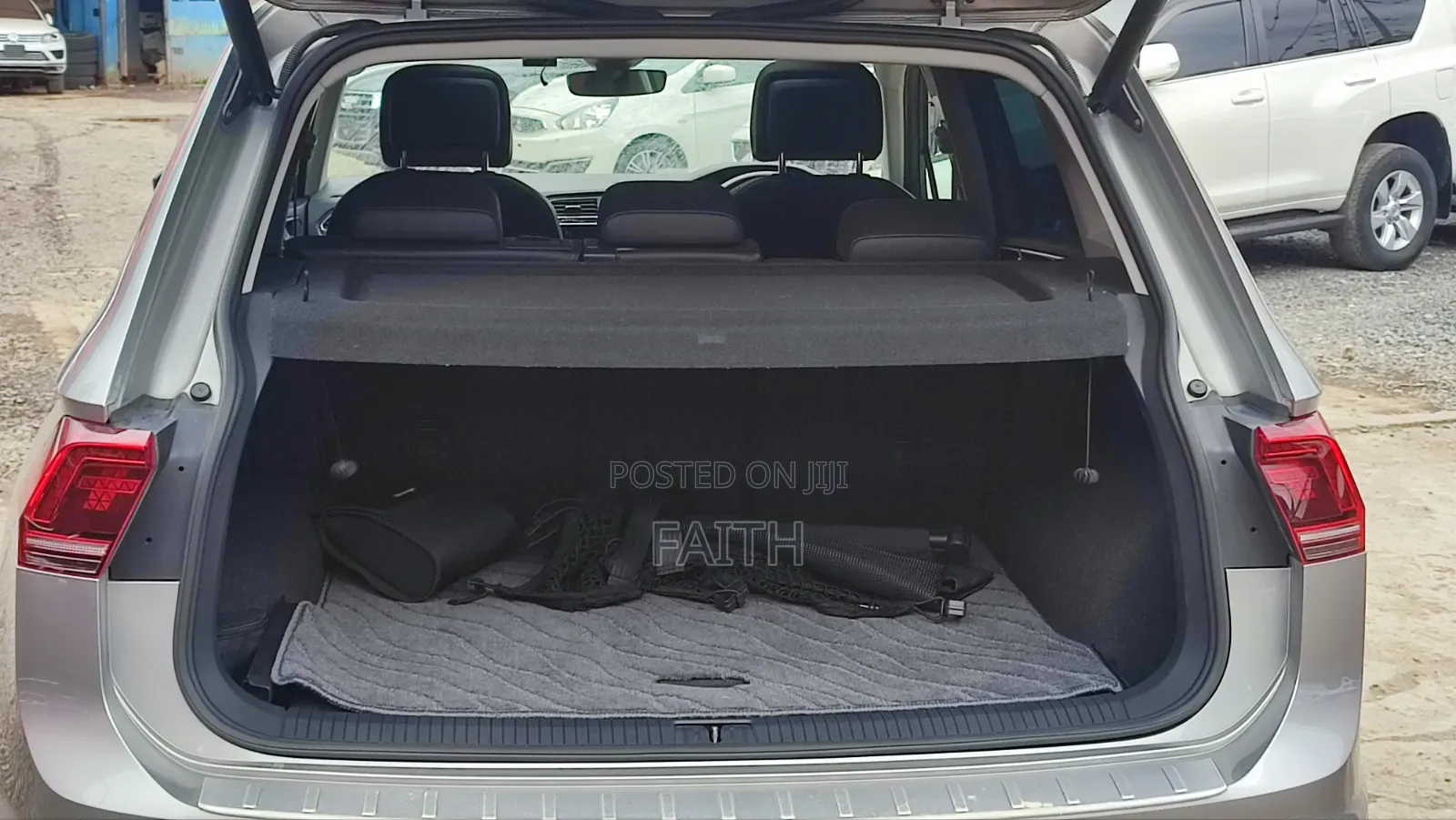 Volkswagen Tiguan 2019 Silver