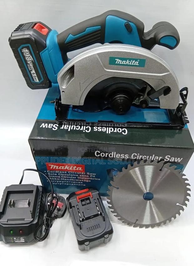Makita Cordless Circular Saw 7"