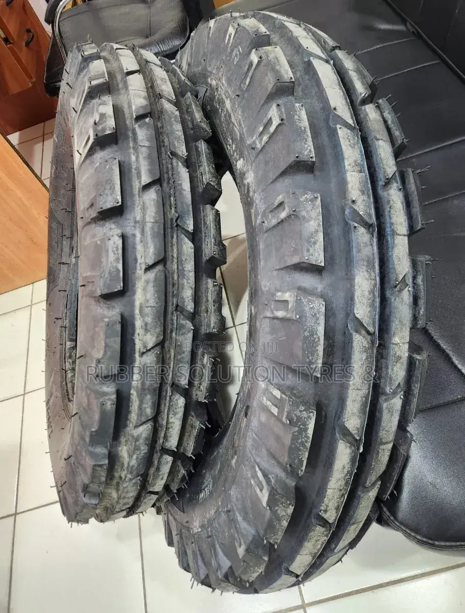 7.50-16 Speedways Tyres [Tractor Tyres] Made in India
