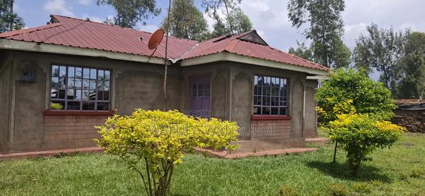 3bdrm House in Mayanja, Marakaru/Tuuti for sale