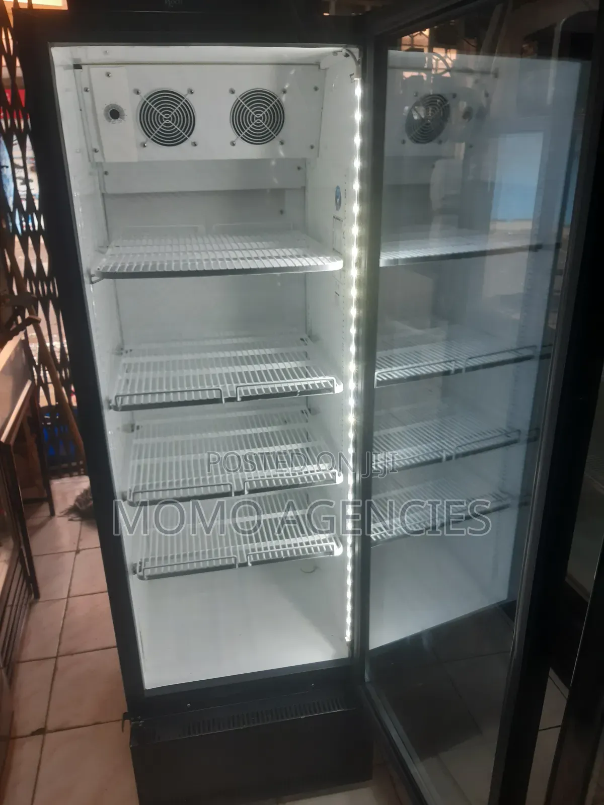 Clean Display Fridge 400l