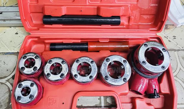 6 PCS Die Stock / Ratchet Die Stock