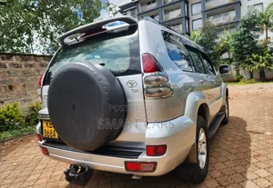 Toyota Land Cruiser Prado 2006 Silver