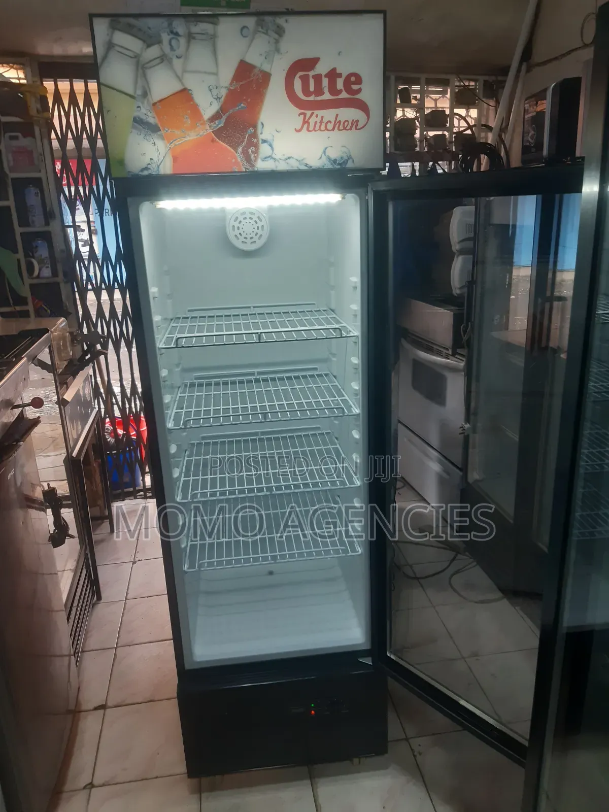 Cute Kitchen Show Case Chiller 258l ( Brand New )
