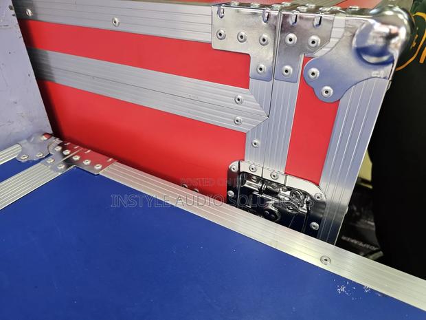 Top Quality 12 U Flight Case Closed Soubd Rack Mobile Unit All Colors - thumbnail 4
