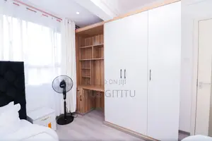 Luxury 2 Bedroom Kilimani Airbnb | Balcony Gym | Near Yaya | Secure